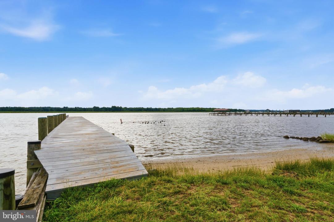 3148 Holland Cliffs Road, Huntingtown, Maryland 20639, USA
