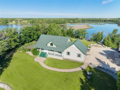 224 LAKEVIEW DRIVE, East Selkirk, Manitoba R0E 0M0, Canada