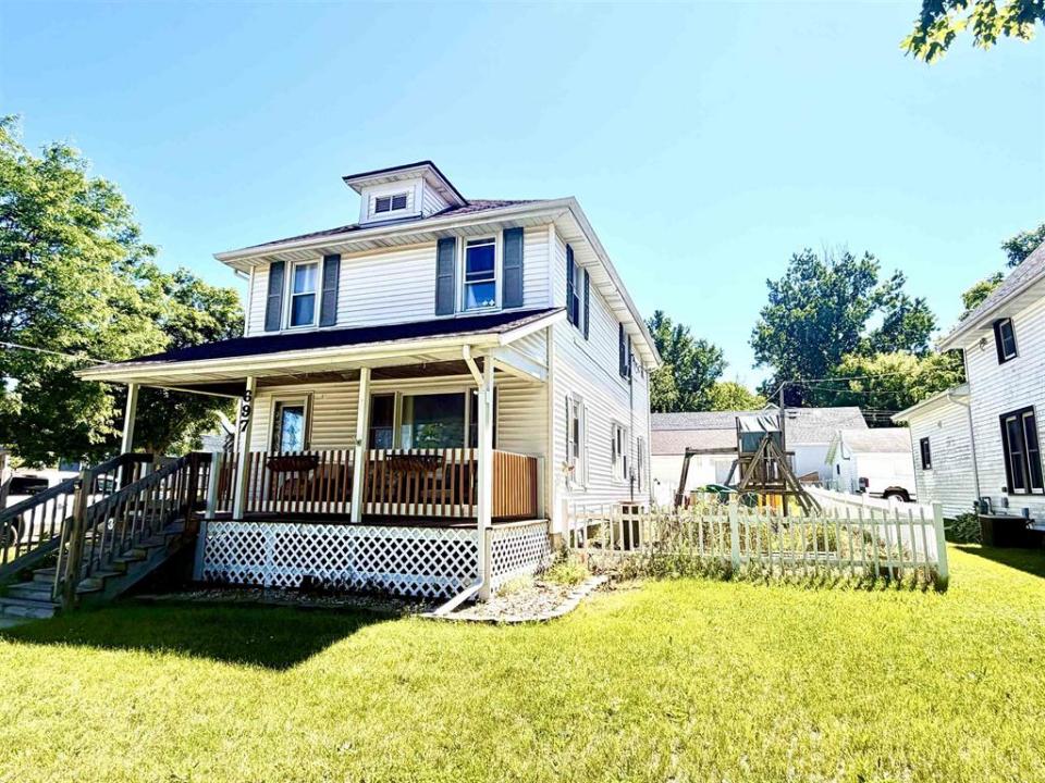697 N Central Ave, Richland Center, Wisconsin 53581, USA