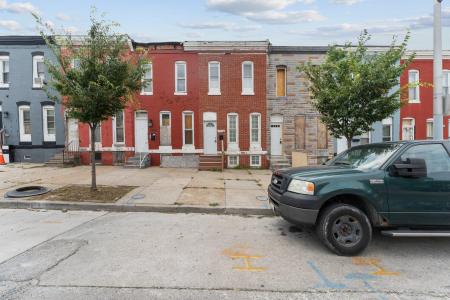 1706 N Milton Ave, BALTIMORE, Maryland 21213, USA
