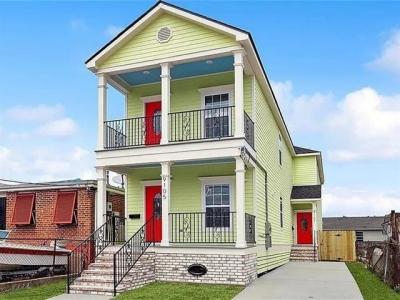 9107 FIG Street, New Orleans, Louisiana 70118, USA