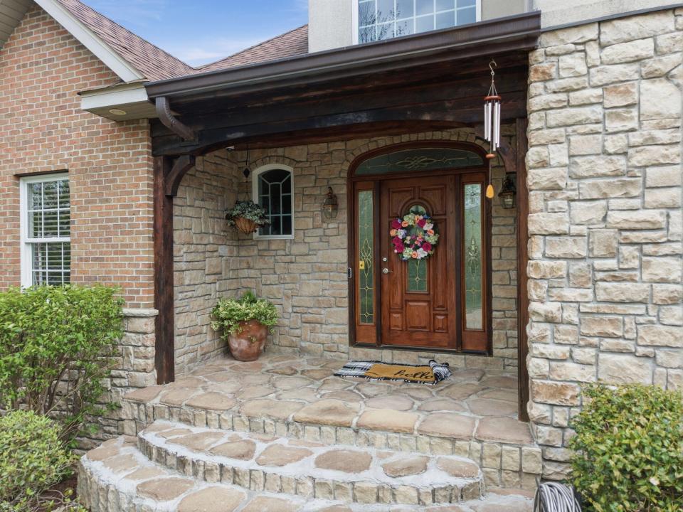 3804 CREEKFRONT WAY, COLUMBIA, Missouri 65203, USA