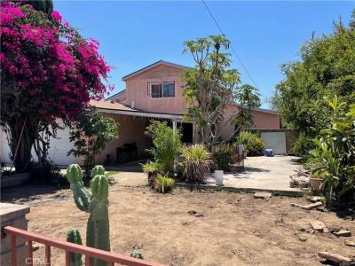 698 Phillips, Pomona, California 91766, USA
