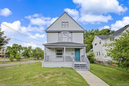 124 Henry Clay Avenue, Pontiac, Michigan 48341, HOA KỲ