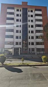 Irpavi, Calle1, Esq. Calle Altamirano , Irpavi, La Paz 00001, Bolivia