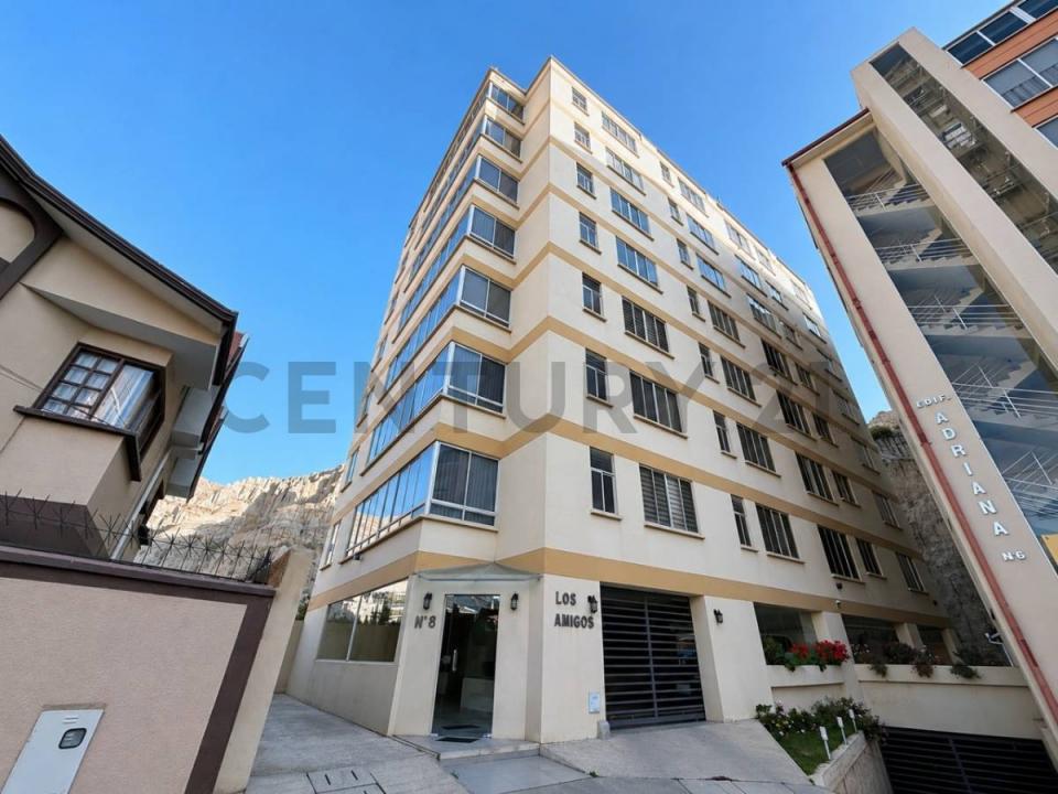 Alto Auquisamaña, Calle K, Edif. Los Amigos, Depto 3B , La Paz, La Paz 00001, Bolivie