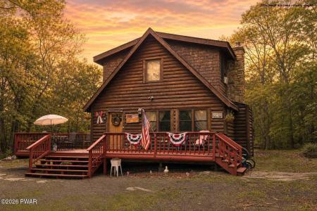 804 Fetlock Court, Lords Valley, Pennsylvania 18428, USA
