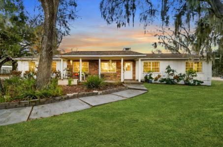 3009 Jim Johnson Road, Plant City, Florida 33566, USA