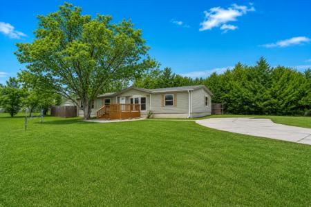 2038 Northwind Drive, Junction City, Kansas 66441, USA