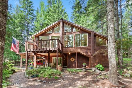 51 Paradise Ln, Priest Lake, Idaho 83856, États-Unis