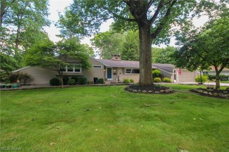 7293 Indian Trail, Youngstown, Ohio 44514, USA
