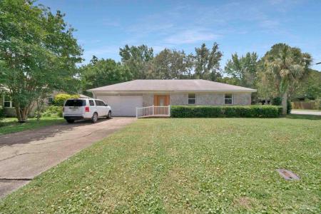 219 Norwich Dr, Gulf Breeze, Florida 32561, USA