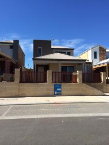 18 Sunday Loop, Mandurah, WA 6210, Austrália