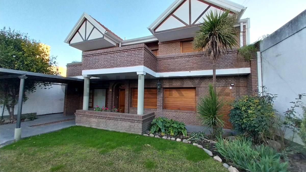 Dean Funes 774 774, Río Cuarto, Cordoba 5800, Argentina