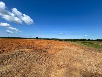 1 Burkesville Road, Columbia, Kentucky 42728, USA
