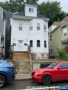 171 Seymour Avenue , 3, Newark, New Jersey 07108, Stati Uniti