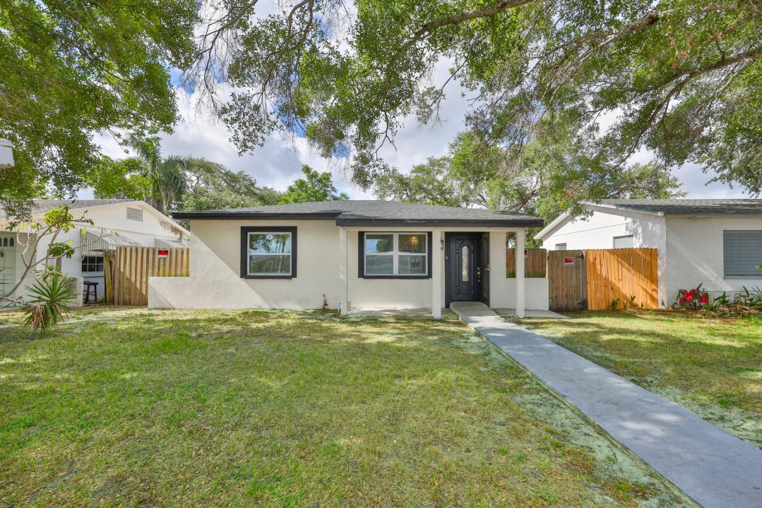 2450 40th Ave N, St. Petersburg, Floride 33714, États-Unis