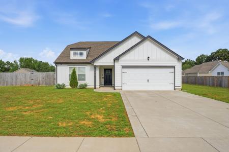 2079 Claudia Ln, Springfield, Tennessee 37172
