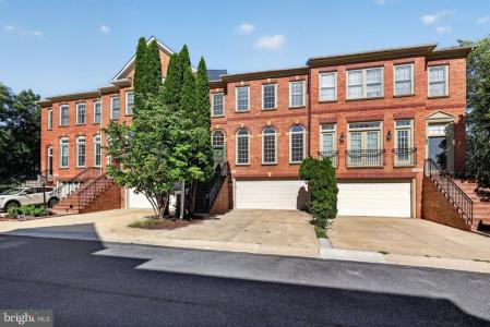 13315 Sunny Brooke Place, Potomac, Maryland 20854, USA