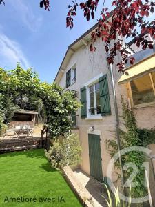 Garches, Île-de-France 92380, France