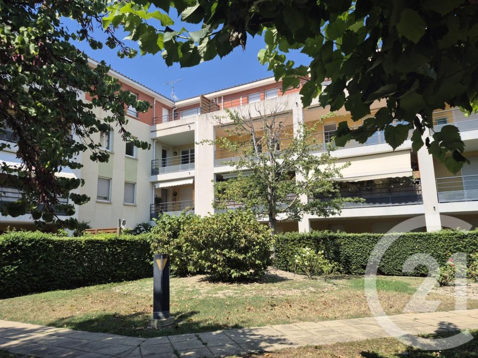 Carpentras, Provence-Alpes-Côte D'Azur 84200, צרפת