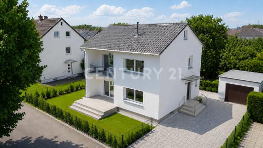Haselnußweg 27, Vöhringen, Bayern 89269, Germany