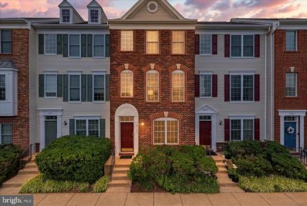 25327 Eldridge Terrace, Chantilly, Virginia 20152, USA