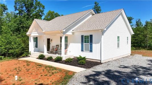 358 Blackwell Road, Scottsville, Virginia 24590, USA