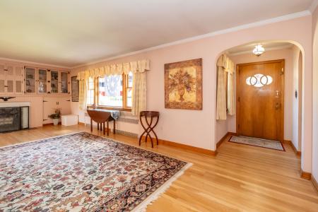 5 Pardun Ave, Milltown, New Jersey 08850, USA