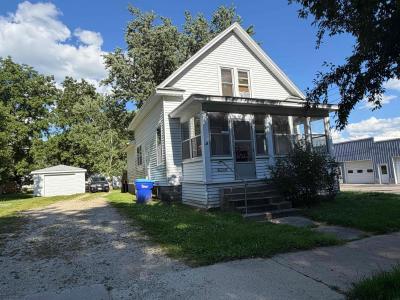 15 & 17 3rd Ave Nw, Oelwein, Iowa 50662, USA