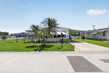 3586 LAZY LAKE Drive N, LAKELAND, Florida 33801, USA