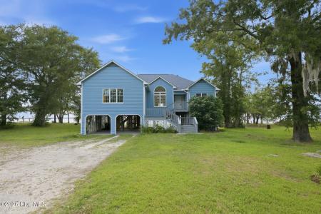 957 Becton Road, Havelock, North Carolina 28532, USA