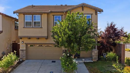 3335 Hackberry Way, Folsom, California 95630, USA