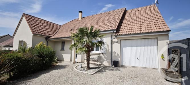 St Denis Les Ponts, Centre 28200, France