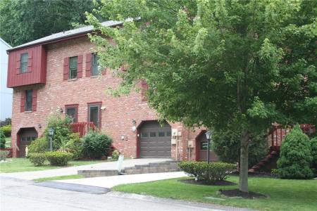 178 Old English Rd, Pittsburgh, Pennsylvanie 15237, États-Unis