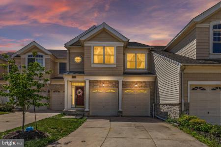 8702 Timber Oak Lane, Laurel, Maryland 20723, USA