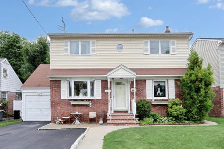 393 New Bridge Road , Bergenfield, New Jersey 07621, USA