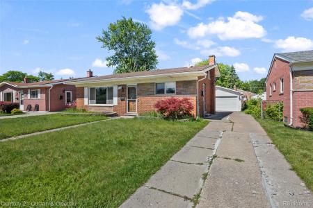 692 Easley Drive, Westland, Michigan 48186, États-Unis