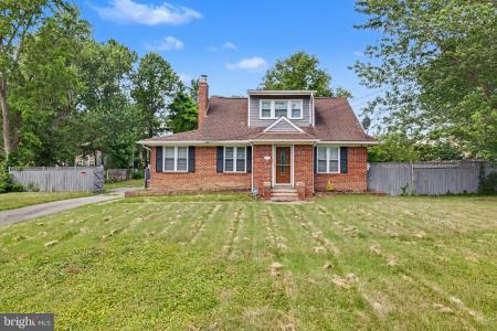 8608 Woodlawn Court, Alexandria, Virginie 22309, États-Unis