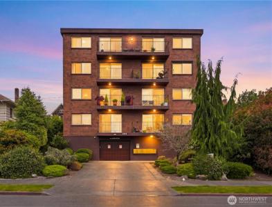 2619 Rucker Avenue , 6, Everett, Washington 98201, Estados Unidos