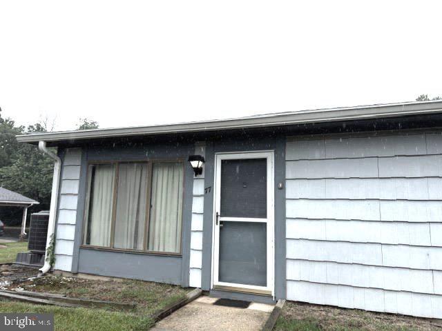77 Cedarwood Ct, West Deptford, Nova Jersey 08066, Estados Unidos