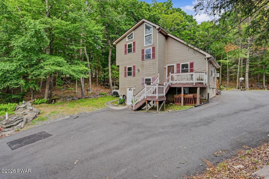 141 Paper Birch S, Tafton, Pennsylvania 18464, Stati Uniti