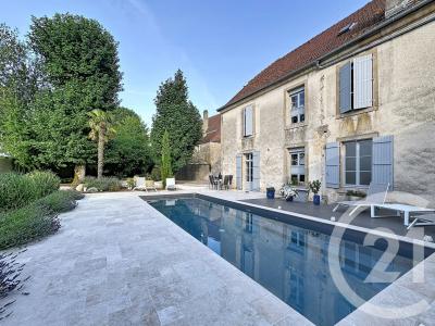 Langres, Champagne-Ardenne 52200, France