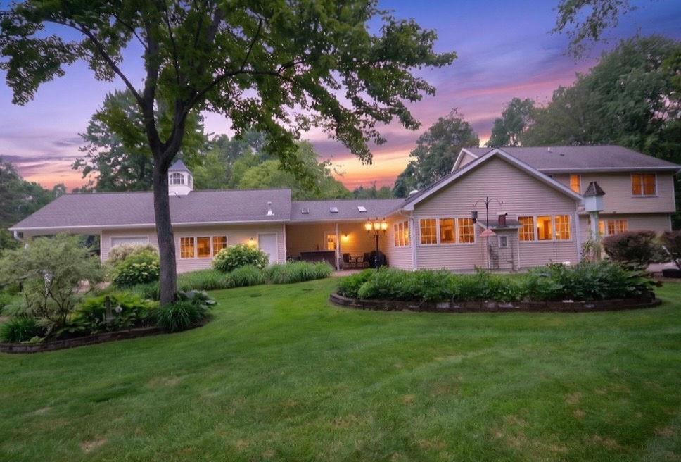 4010 E Old Pine, Midland, Michigan 48642, États-Unis