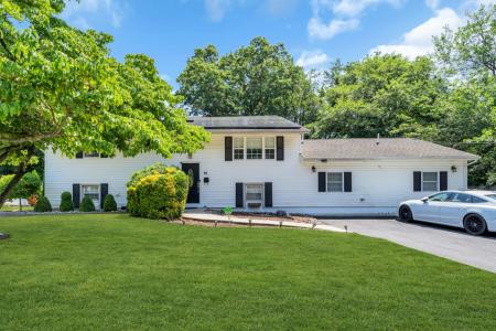 14 Arlington Dr, Howell Twp., New Jersey 07731, USA