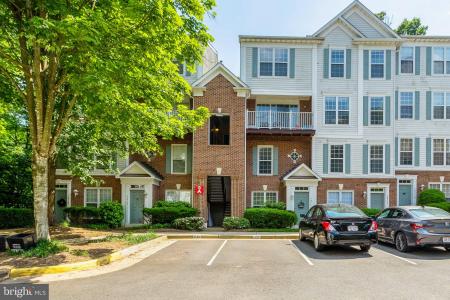 12729 Faircrest Court Unit# 39-301, Fairfax, Virginia 22033, Estados Unidos