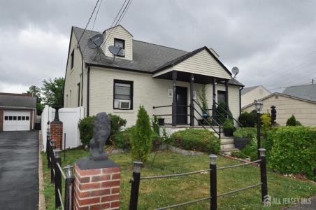 20 MAINE AVE, CARTERET, New Jersey 07008, USA