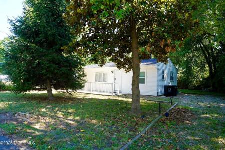 12 Starboard Way , Waretown, New Jersey 08758, USA