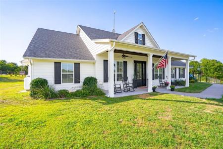 1920 Meander Road, Granbury, Texas 76049, USA