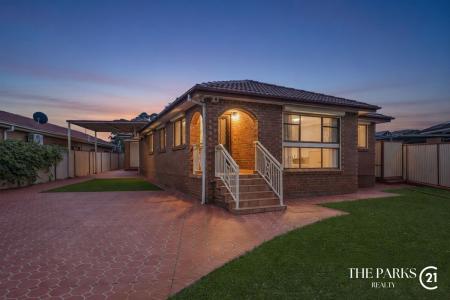 15 Quarry Road, Bossley Park, NSW 2176, Australia
